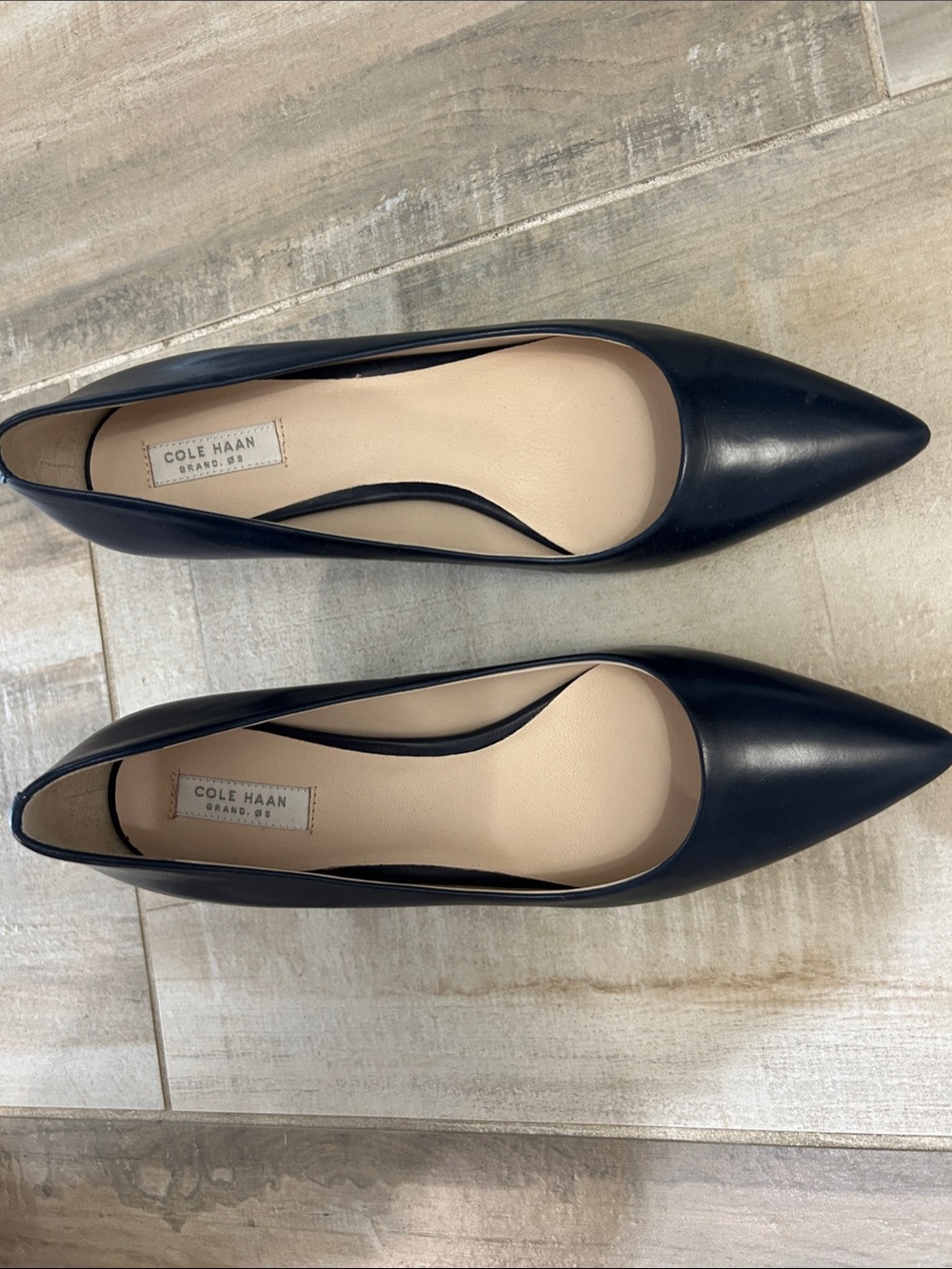 Cole Haan Black Pointed Toe Leather Pumps